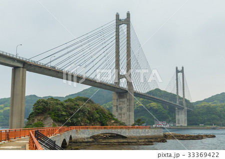 佐賀　唐津の呼子大橋と弁天遊歩道 33369422