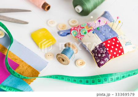 closeup sewing tools , patchwork, tailoring and closeup sewing tools , patchwork, tailoring and 33369579