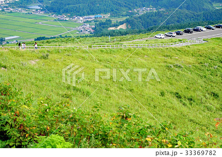 寒風山からの風景 夏雲と秋田沖の日本海 寒風山からの風景 夏雲と秋田沖の日本海 33369782