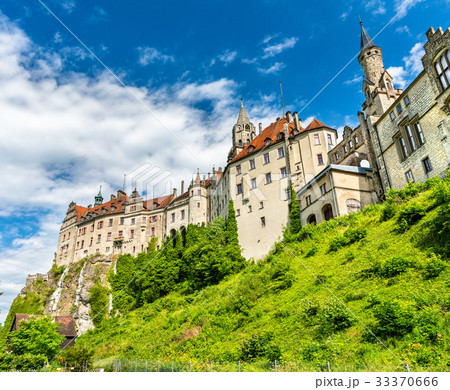 View of Sigmaringen Castle in Baden-Wurttemberg 33370666