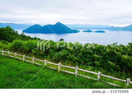 Toya lake at view point , Hokkaido , Japa 33370966