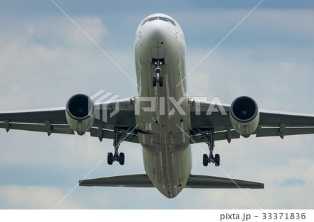 ボーイング767-300ER 33371836