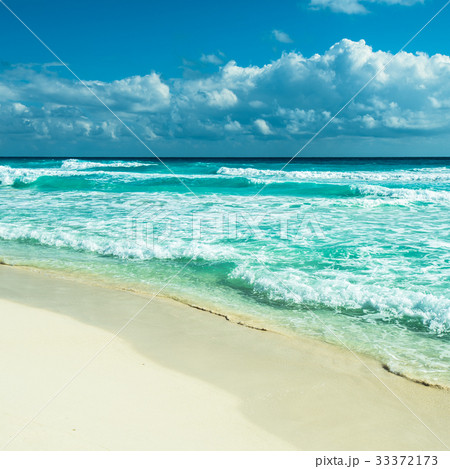 Caribbean beach panorama, Tulum, Mexico 33372173