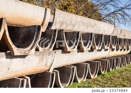 Precast concrete elements for irrigation channels  33374884