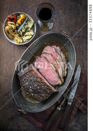 Roast Beef in Copper Pod Roast Beef in Copper Pod 33374898