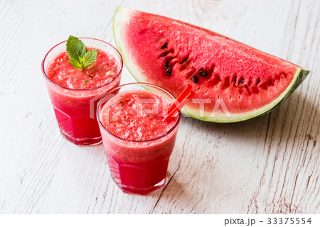 healthy drinks. watermelon smoothie on white 33375554