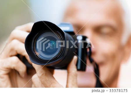 Looking for good shoots 33378175