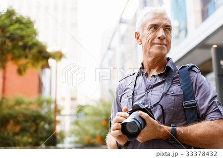 Looking for good shoots Looking for good shoots 33378432
