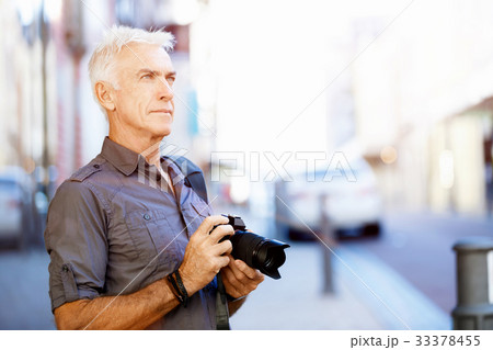 Looking for good shoots 33378455