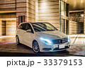 白い車とマンションの夜景 33379153