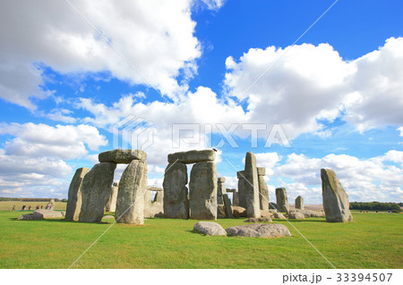 Stonehenge in the prairie 33394507