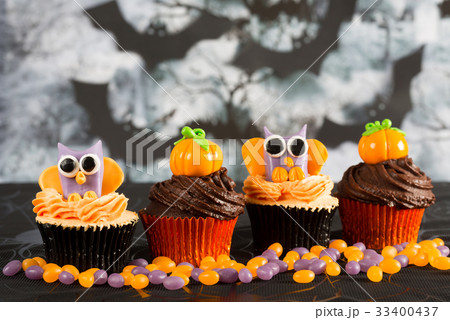 Halloween Cupcakes Halloween Cupcakes 33400437