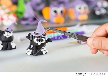 Confectioner with figures of halloween Confectioner with figures of halloween 33400444