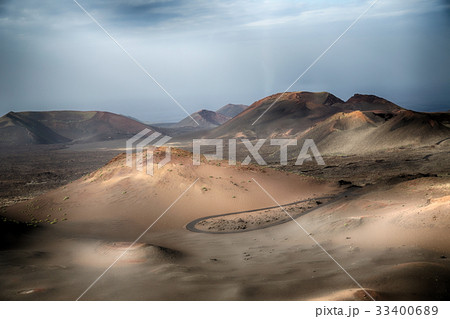 Volcano on the island of Lanzarote 33400689