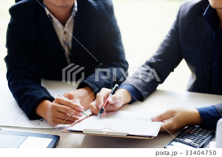 business man talking to consult report paper. 33404750