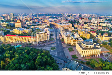 Aerial view of Khreshchatyk, European Square and 33406039