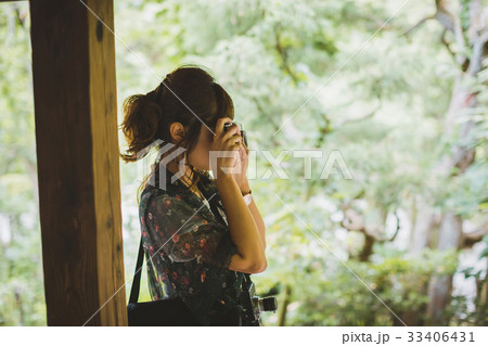 Photographer Photographer 33406431
