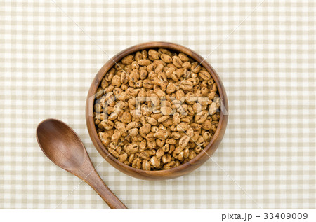 ポン菓子（小麦） 33409009