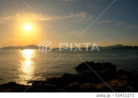 瀬戸内海の夕暮れ 瀬戸内海の夕暮れ 33411271