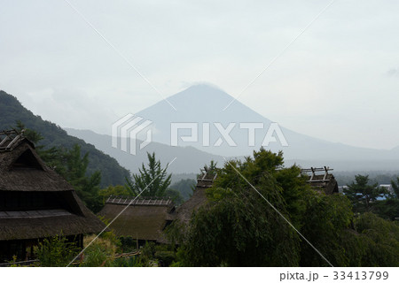いやしの里根場からの富士山 33413799