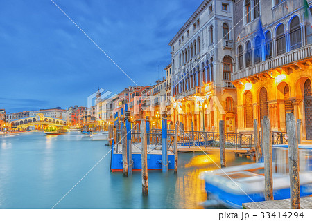 Views of the most beautiful canal of Venice  33414294