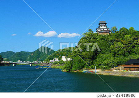 新緑の犬山城 33419986