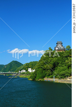 新緑の犬山城 33419987