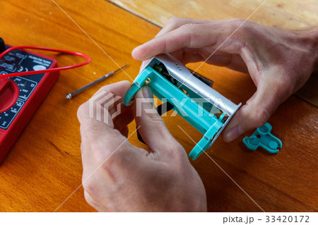 Fixing of vape device 33420172