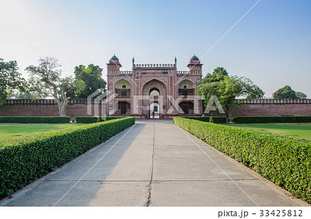 The way to strong red fort The way to strong red fort 33425812