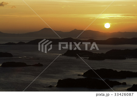 八月、石岳展望台から眺めた九十九島7 八月、石岳展望台から眺めた九十九島7 33426087