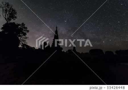 milky way over doi inthanon milky way over doi inthanon 33426448