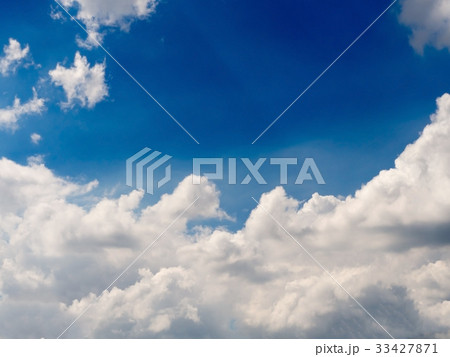 Cloud and sky. unique beautiful white cloud 33427871