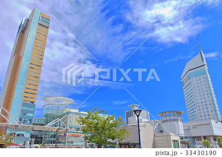 晴天下のサンポート高松 33430190