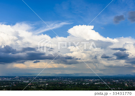 Chiang mai city view from Wat Phra That Doi Kham  33431770