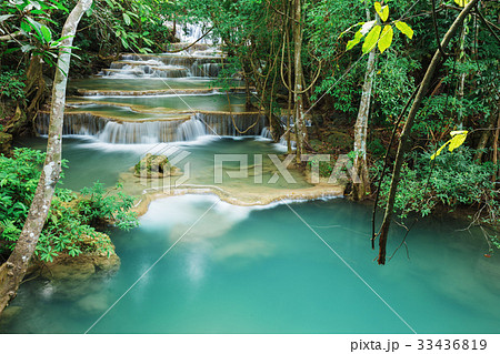 Level 1 of Huay Mae Kamin waterfall 33436819