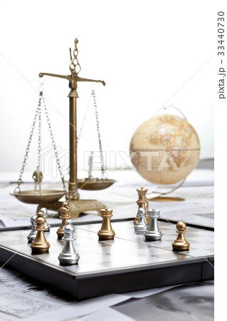 バランス 均衡 ミニチュア 33440730