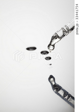 切れ 水滴 美容用品 33441754