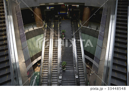 緑莎坪駅 ソウル エスカレーター 33448548