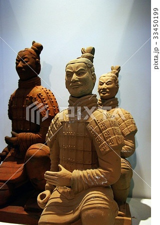 軍人 モデル 兵馬俑 33450199