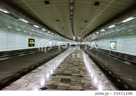 金浦空港 動く歩道 ムービングウォーク 33451396