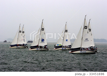 海 ボート ヨット 33451696