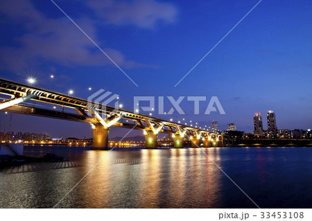 ソウル 夜景 清潭大橋 33453108