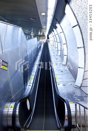 6号線 動く歩道 ムービングウォーク 33453203