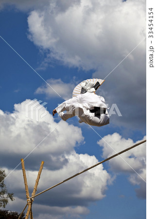 水原市 ジャンプ 綱渡り 33454154