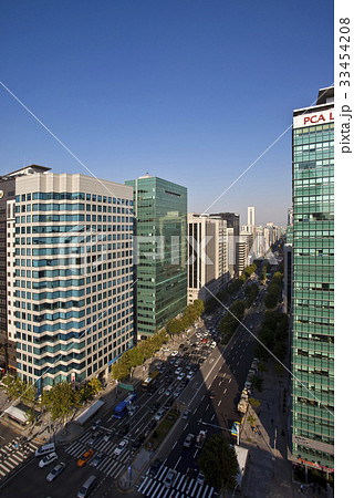 高層ビル 道路 ソウル 33454208
