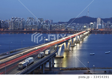 ソウル 夜景 元暁大橋 33454391