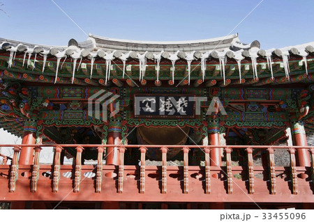 建築 冬 伝統 33455096