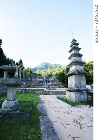 石灯 五重石塔 月岳山 33455562