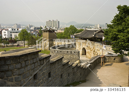 門 城壁 水原華城 33456135