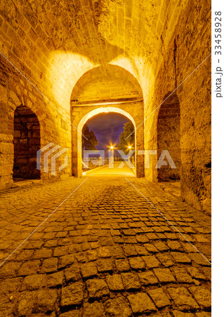 Medieval gate Medieval gate 33458928